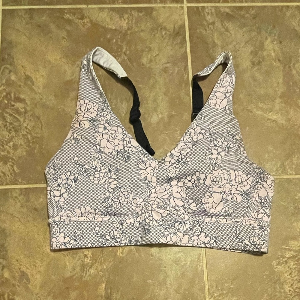 Floral Fabletics everyday bra. Size M.